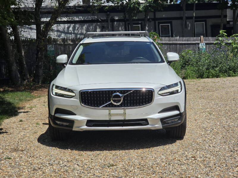 volvo v90 cross country 2019 YV4A22NLXK1084433 image volvo v90 cross country 2019 YV4A22NLXK1084433 image